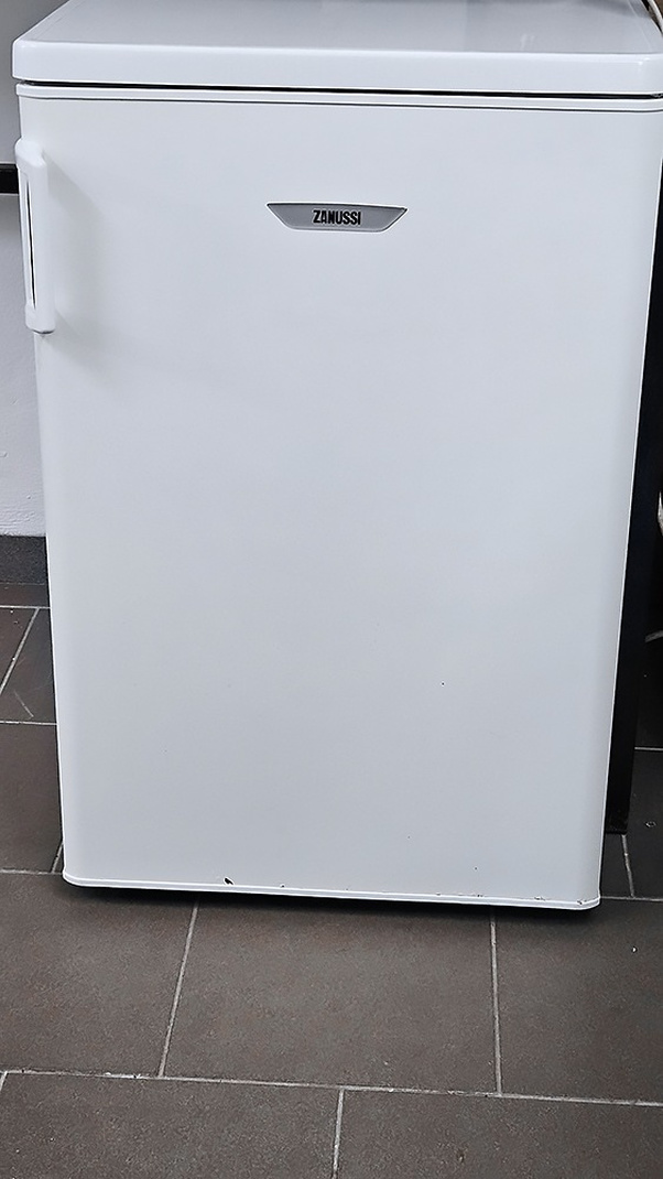 Lednice s mrazákem PRIVILEG (AEG) – Lednice s mrazákem | Elektro Bazar Liberec