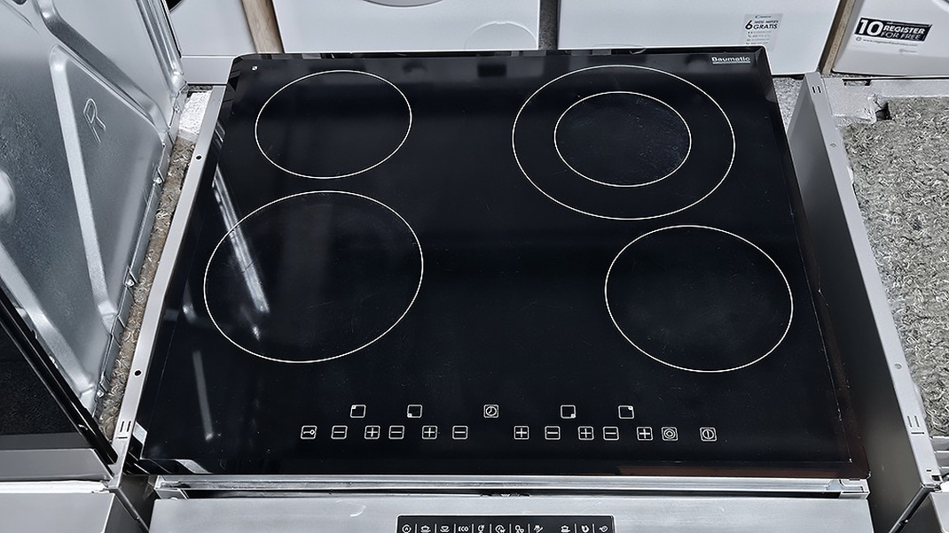 Sklokeramická varná deska Baumatic, 59x52 – Varné desky | Elektro Bazar Liberec