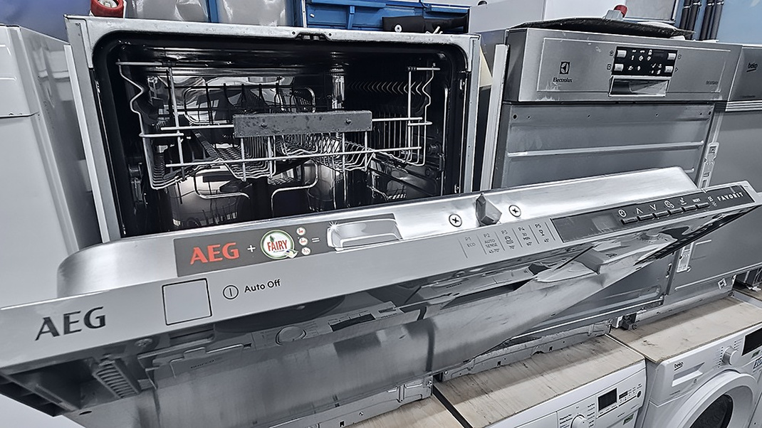 Myčka nádobí plně integrovaná AEG, display – Myčky nádobí | Elektro Bazar Liberec