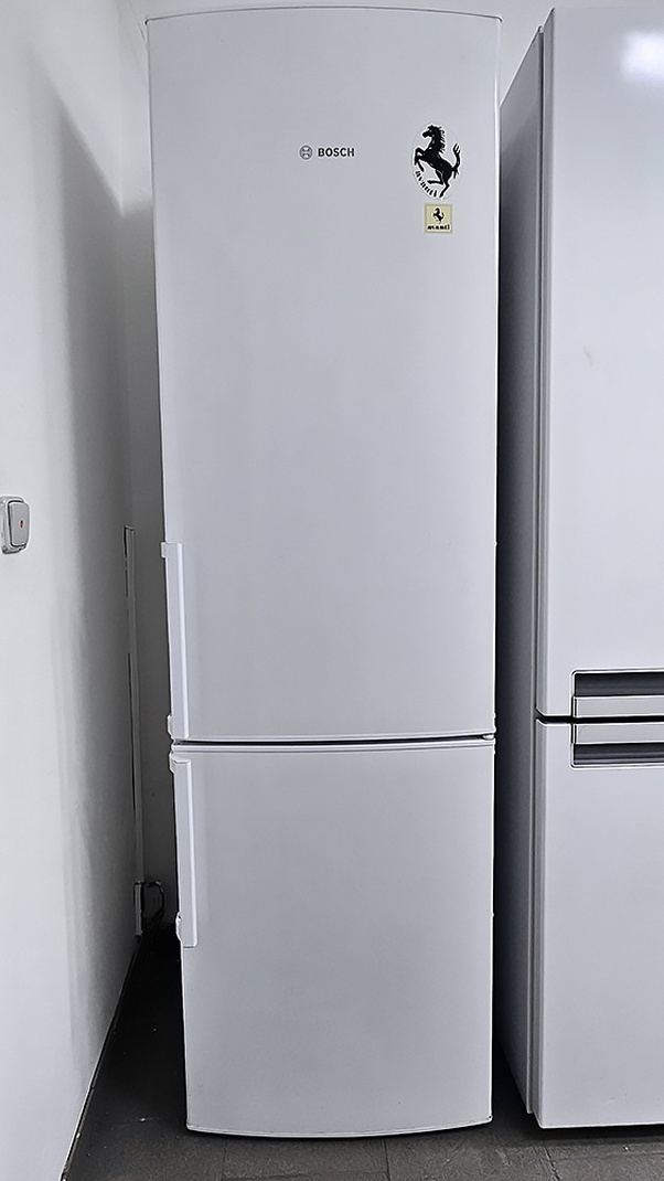 Lednice s mrazákem BOSCH, kombinovaná – Lednice s mrazákem | Elektro Bazar Liberec