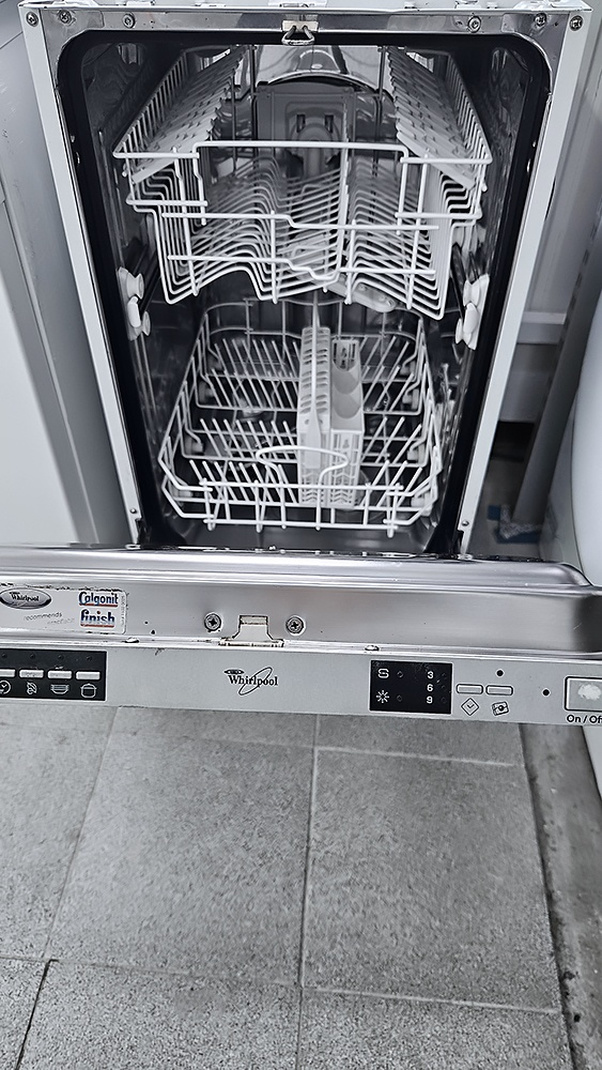 Myčka nádobí plně integrovaná WHIRLPOOL, display – Myčky nádobí | Elektro Bazar Liberec