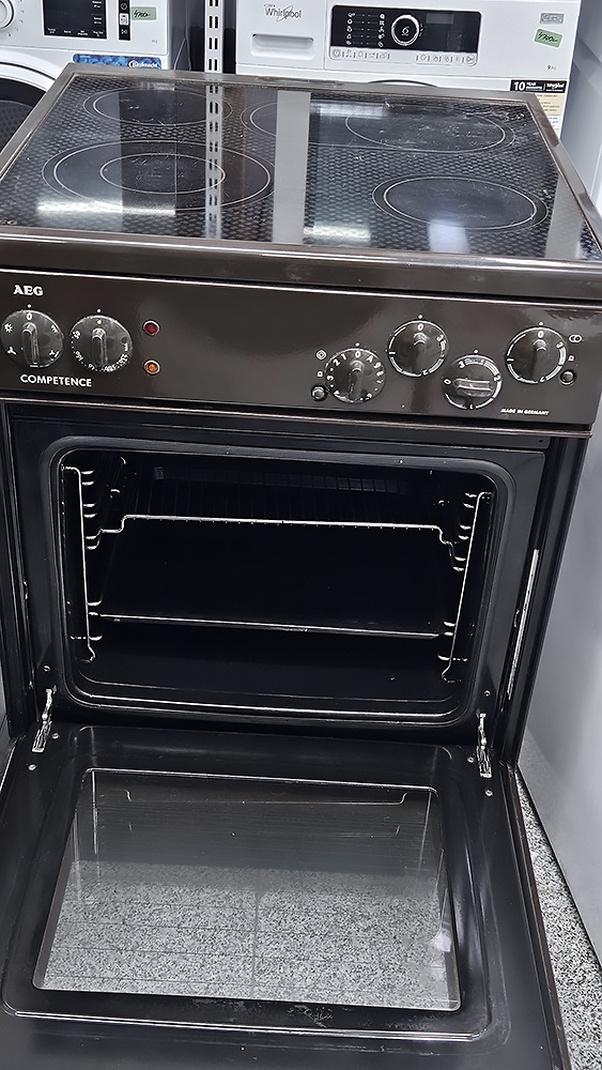 Sklokeramický sporák AEG, horkovzdušná trouba – Volně stojící sporáky | Elektro Bazar Liberec