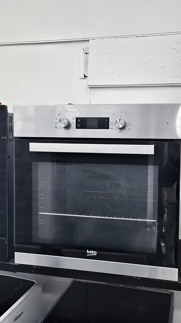 Horkovzdušná trouba BEKO, gril, design: nerez – Samostatné vestavné trouby | Elektro Bazar Liberec